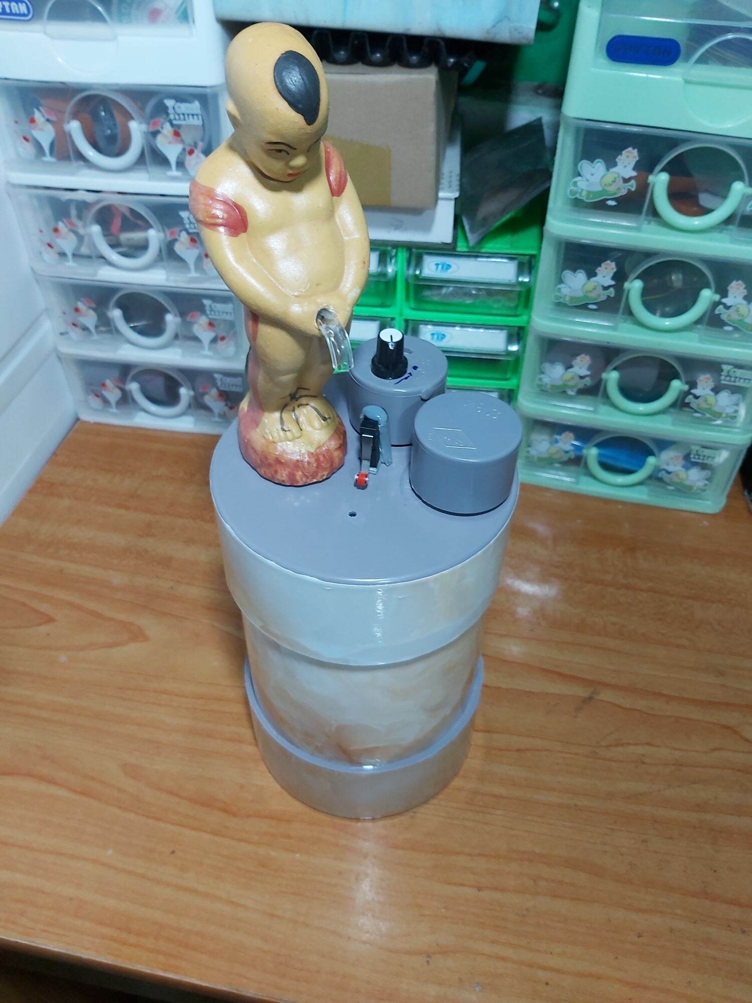 Bình đựng rót rượuu tự động chú tiểu