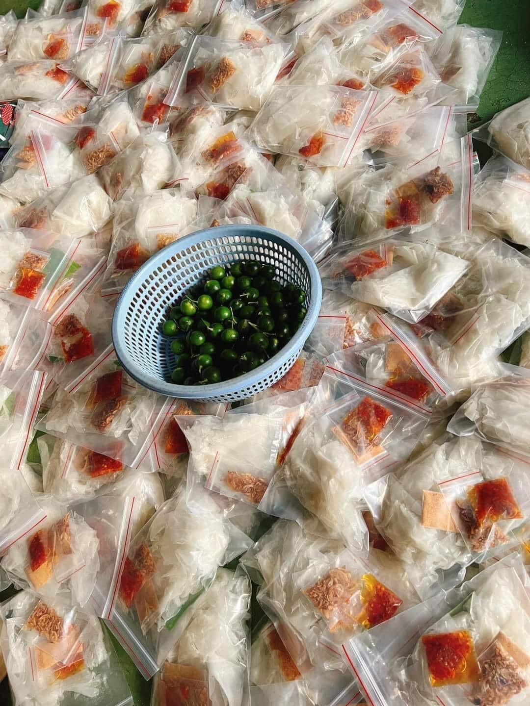 BÁNH TRÁNG SATE MUA 10 tặng 1,