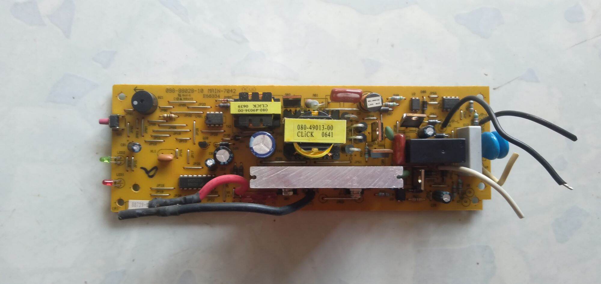 Bo mạch bộ lưu điện ups santak tg500 điện áp vào 12v dc ra 220v ac
