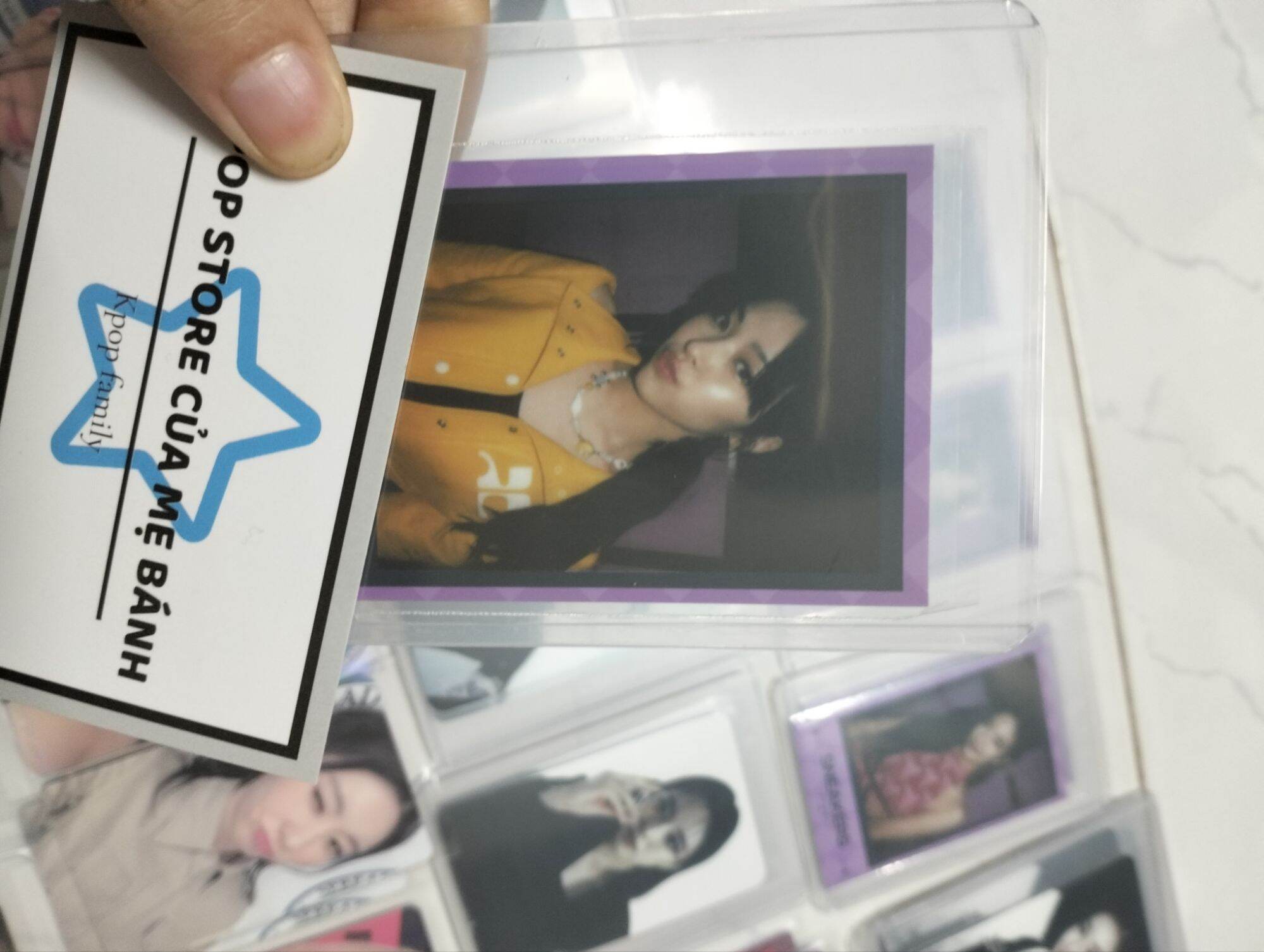 Card offical nhóm ITZY