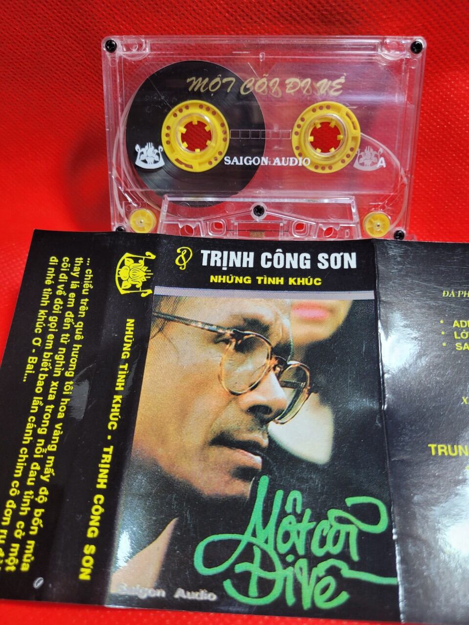 2 Cassette TRỊNH 2000 & MỘT CÕI ĐI VỀ. Mới, đẹp