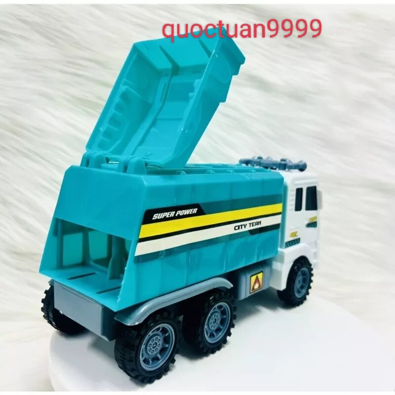 Mô hình đồ chơi xe chở rác chạy trớn cho bé
