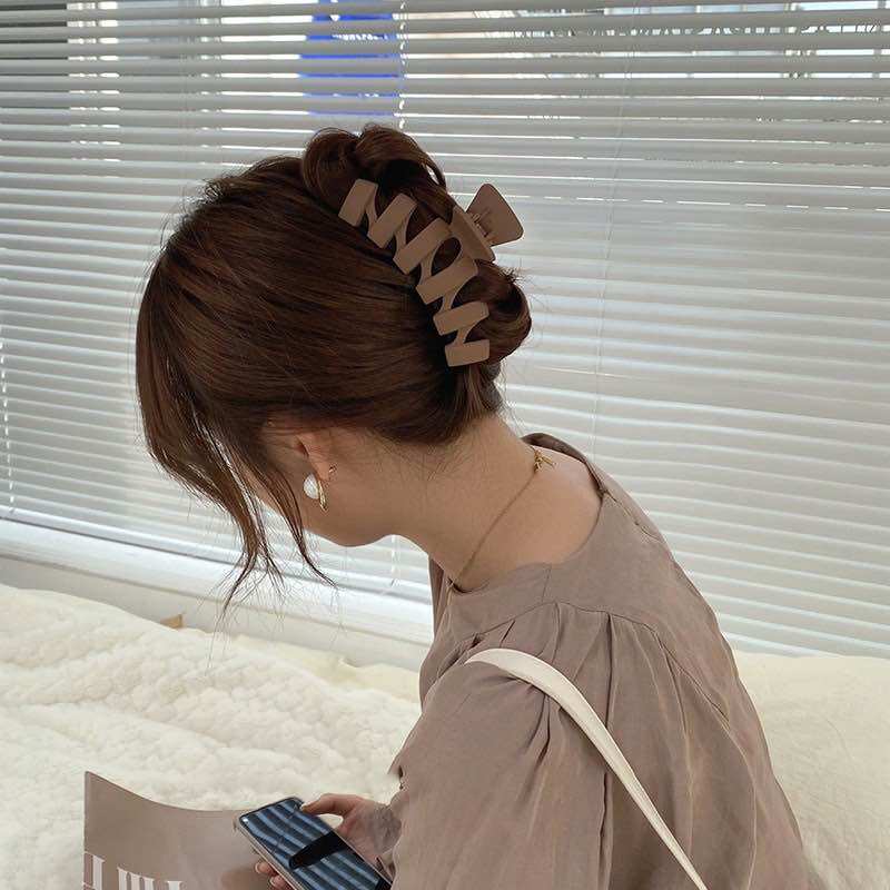 Cặp tóc nữ cao cấp răng cưa mẫu mới