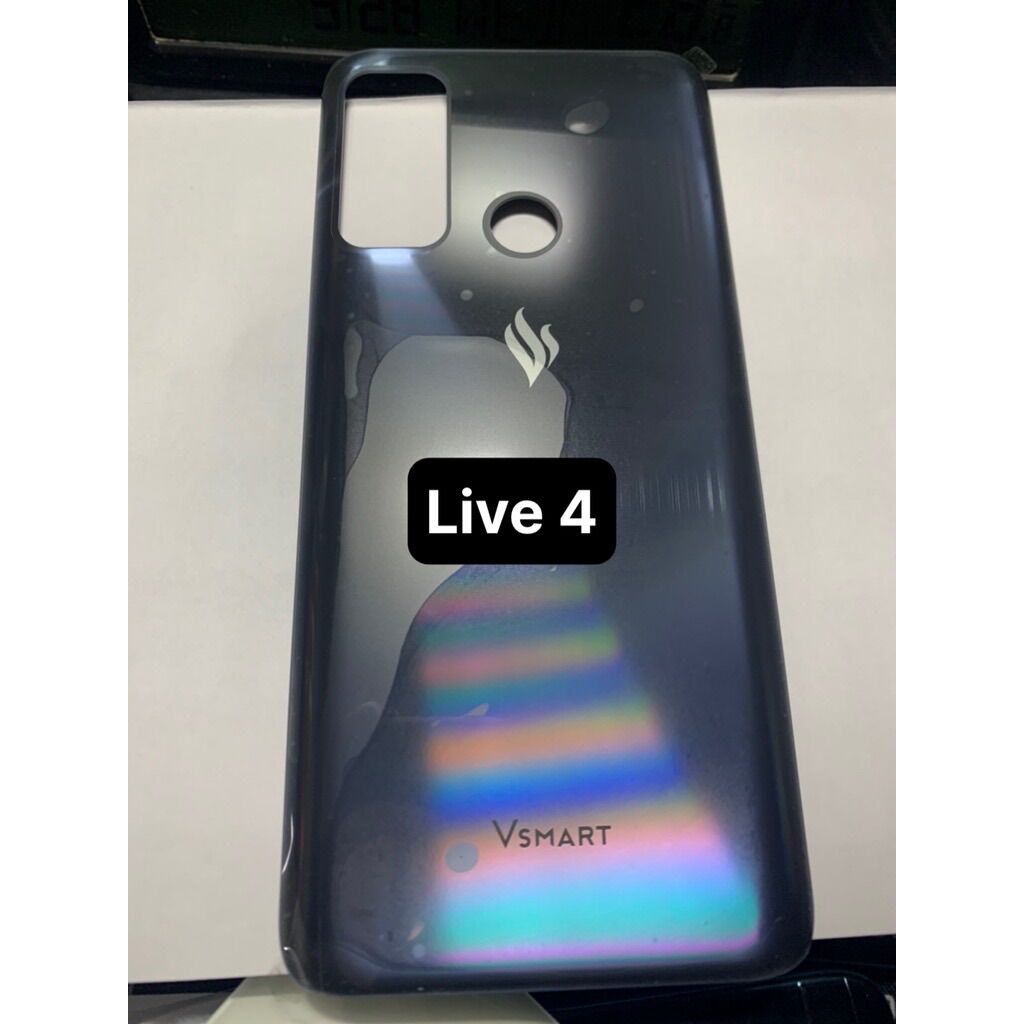 Lưng Vsmart live 4