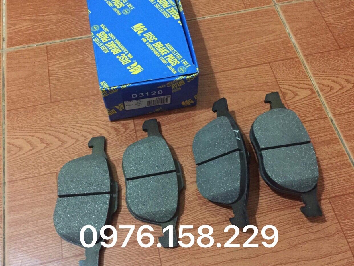 Má phanh trước ford focus