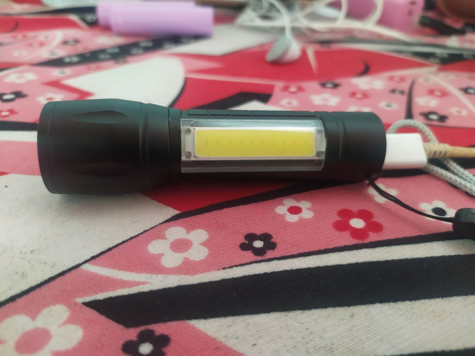 Đèn pin mini đèn pin siêu sáng 2 trong 1 đèn pin bỏ túi mini