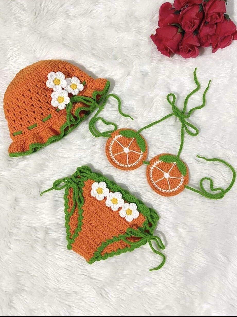 Bikini Len Kèm Mũ Cho Bé Diện Hè
