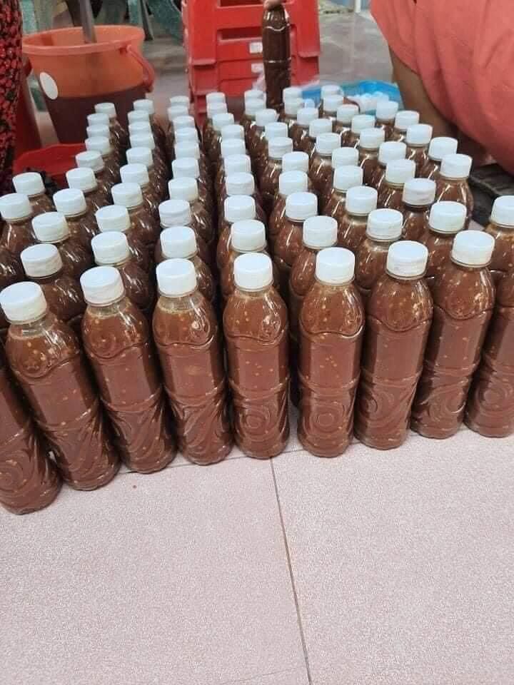 Mắm cái cá cơm nguyên con