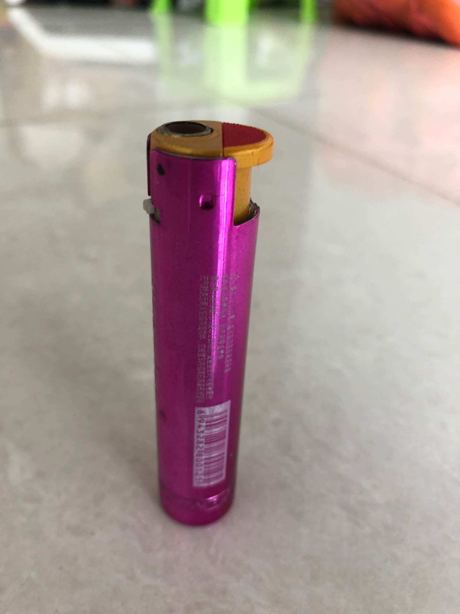 Bật lửa sắt khè tia xanh (Mã X5T )