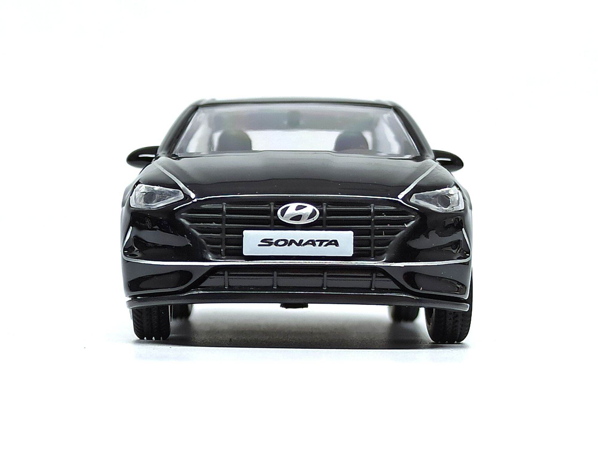 Mô hình xe Hyundai Sonata DN8