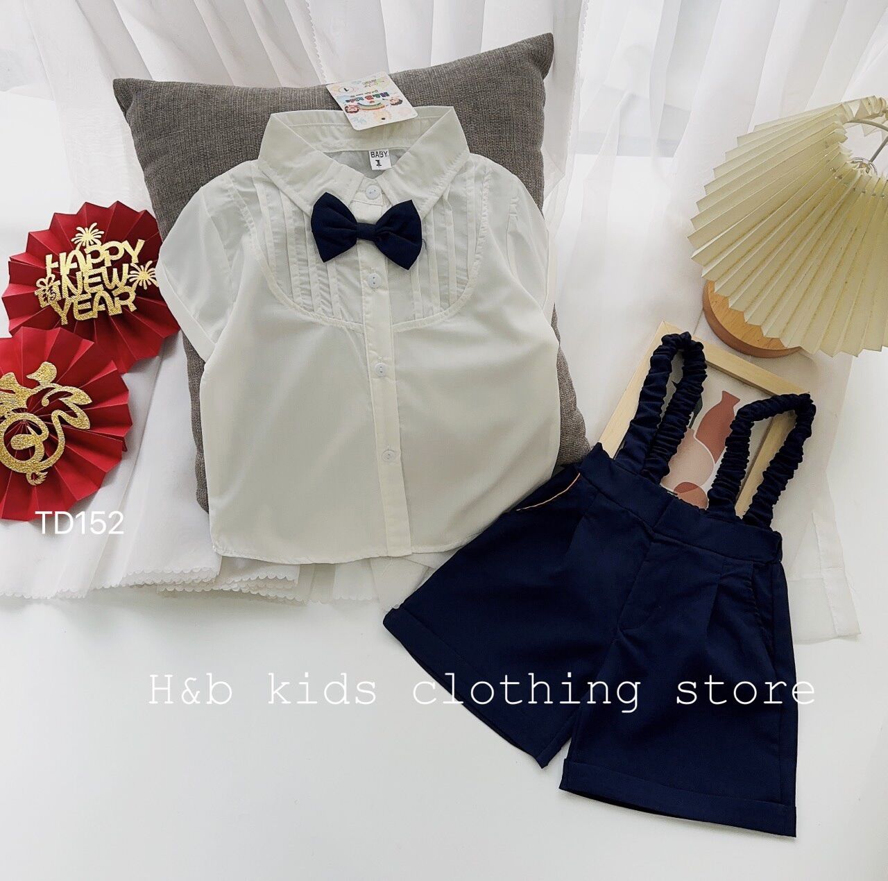 (SALE) Set yếm công tử bé trai