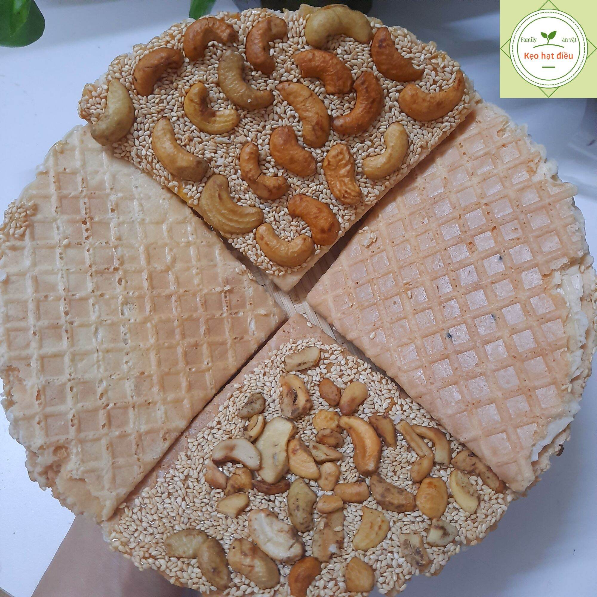KẸO HẠT ĐIỀU CÁNH QUẠT (thơm giòn) - 1bịch / 4cái