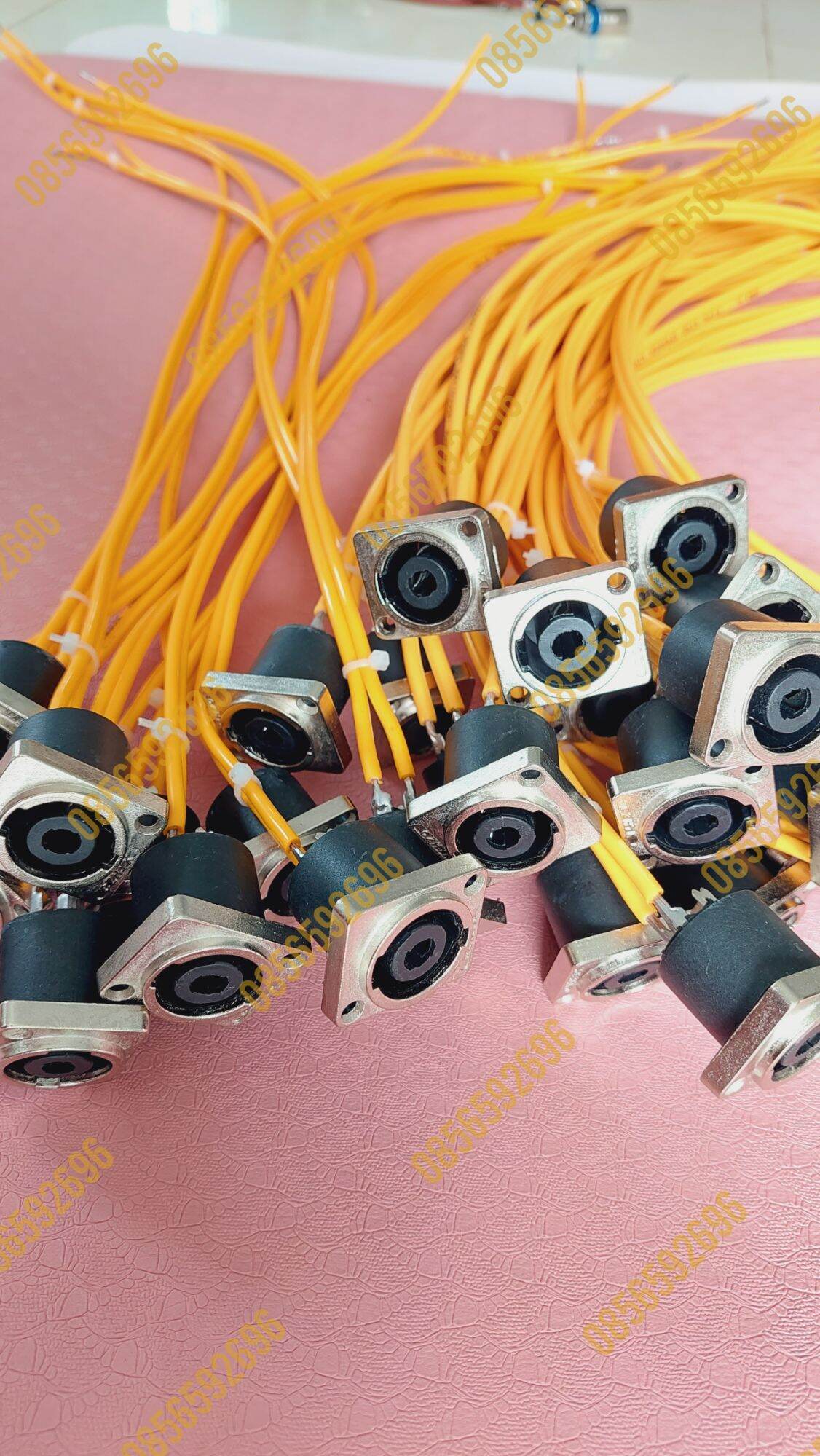 Jack cắm loa âm hàn dây, bộ 4 chiếc