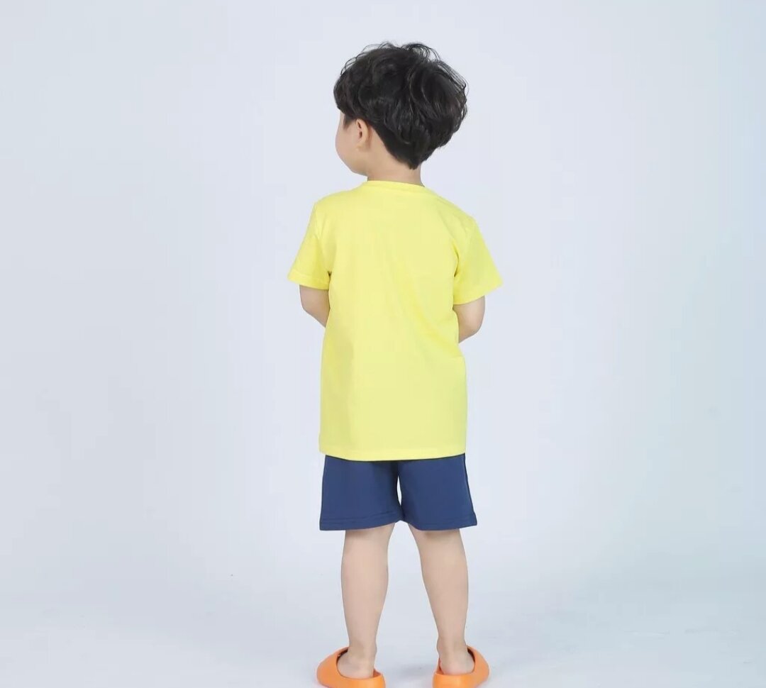 Aó thun cổ tròn bé trai/bé gái