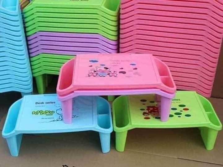 Bàn nhựa ngồi bệt đa năng cho bé