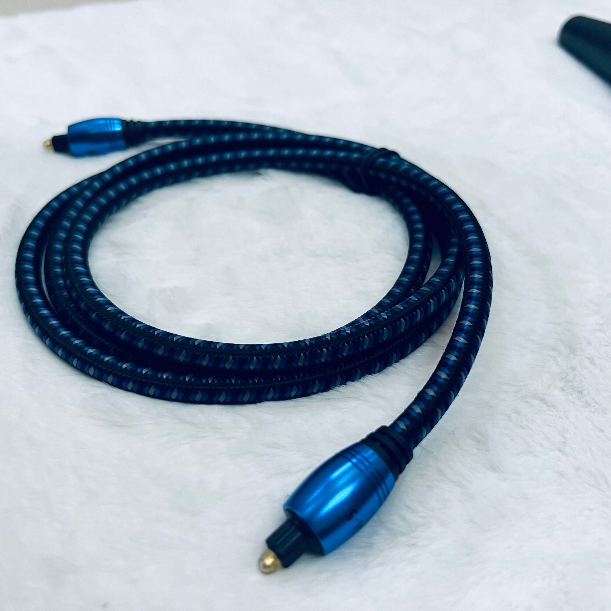 Dây Cáp Quang optical AUDIOQEST OL-05 .