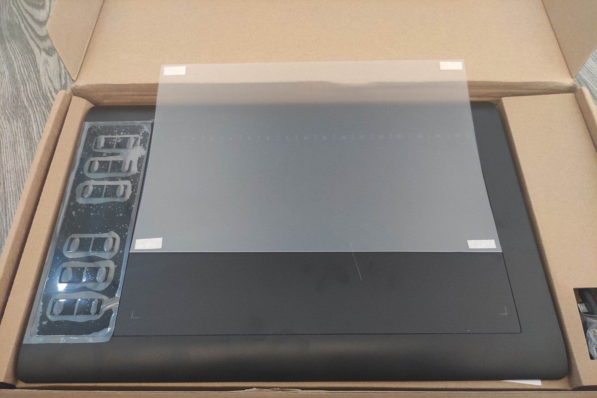 Miếng dán sần chống xước cho bảng vẽ Gaomon 1060