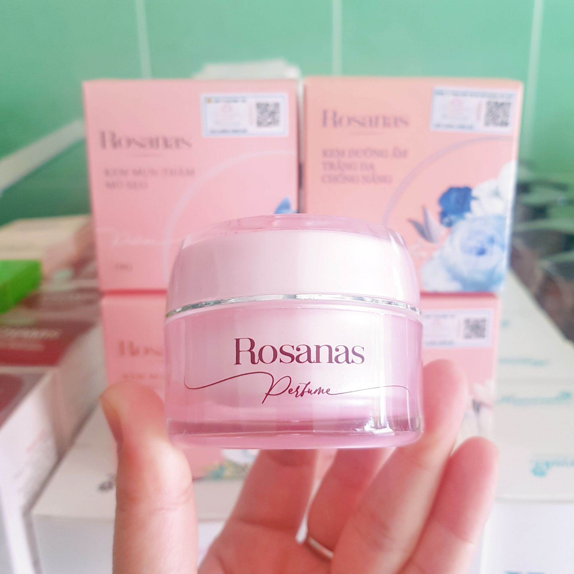 Kem face dưỡng da Rosanas 10g