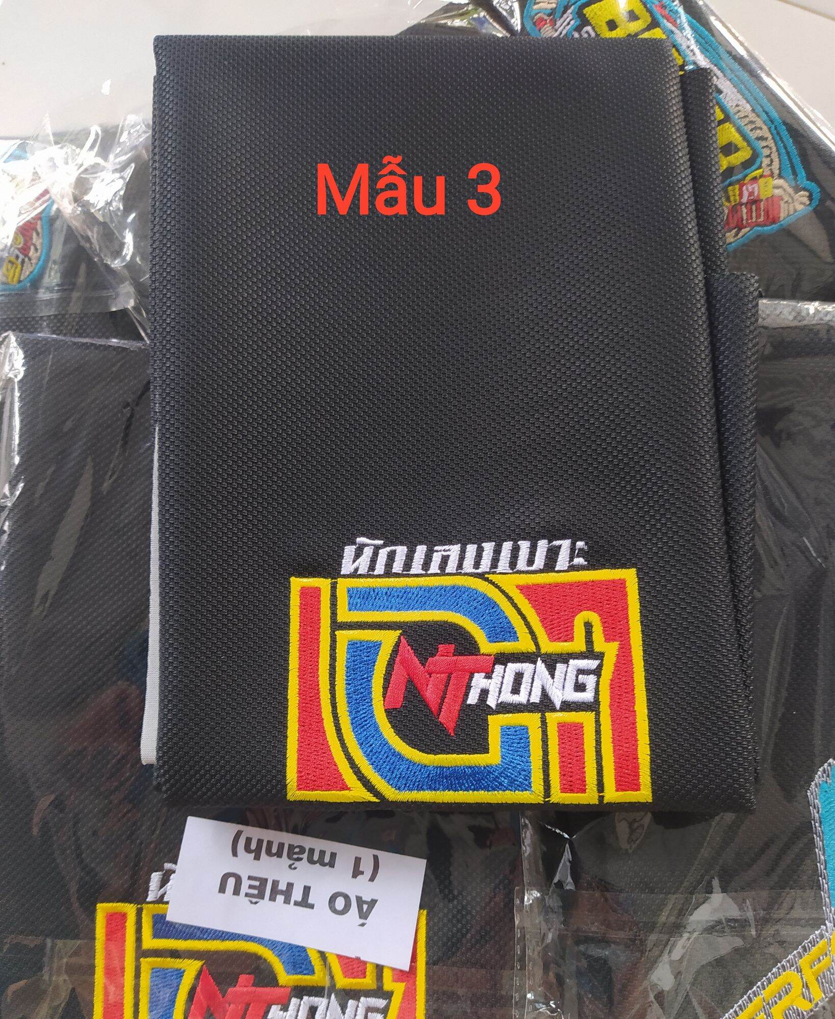 Da yên Thái chữ thêu bọc xe số