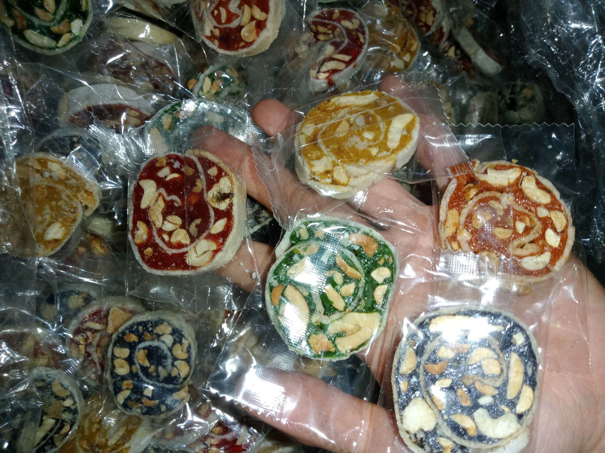 500g Kẹo chuối cuộn mix vị