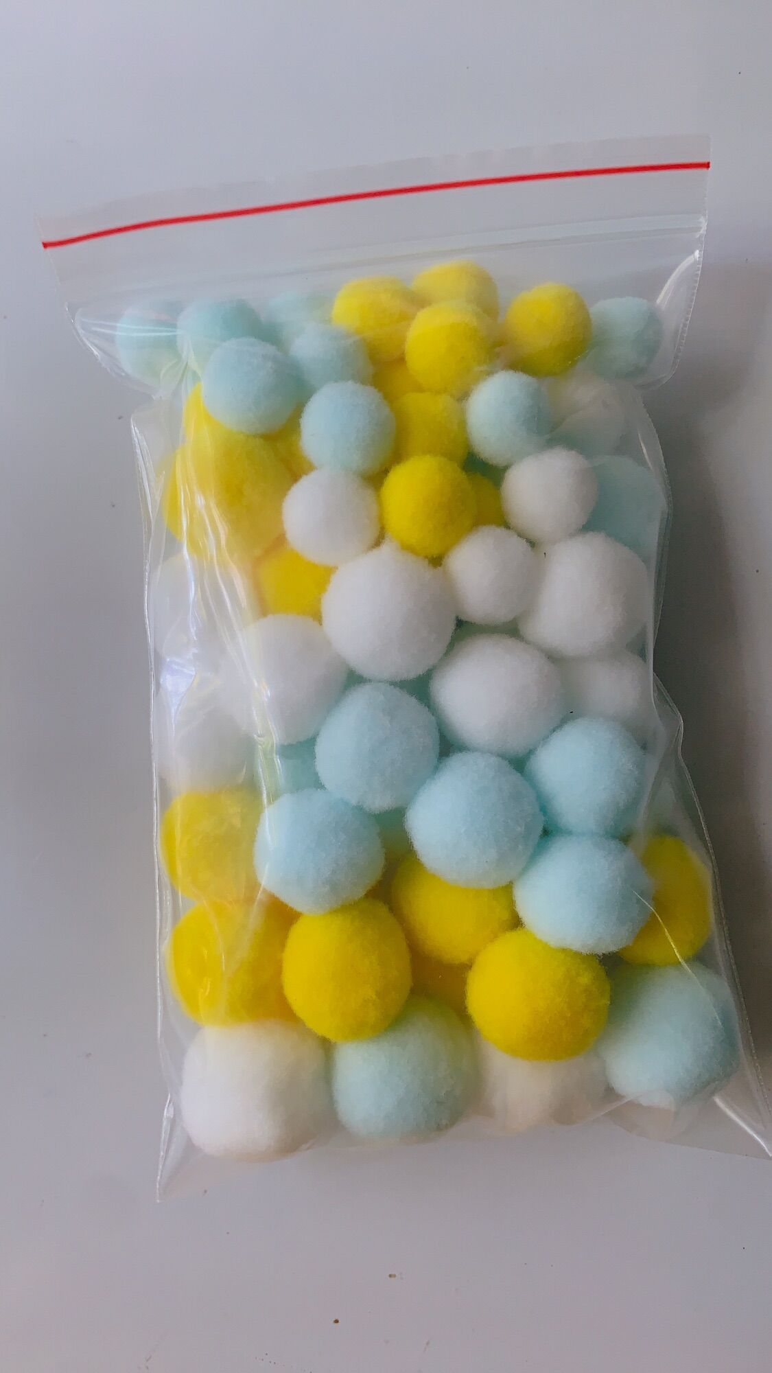 Chọn màu ib shop Bông pompom trang trí