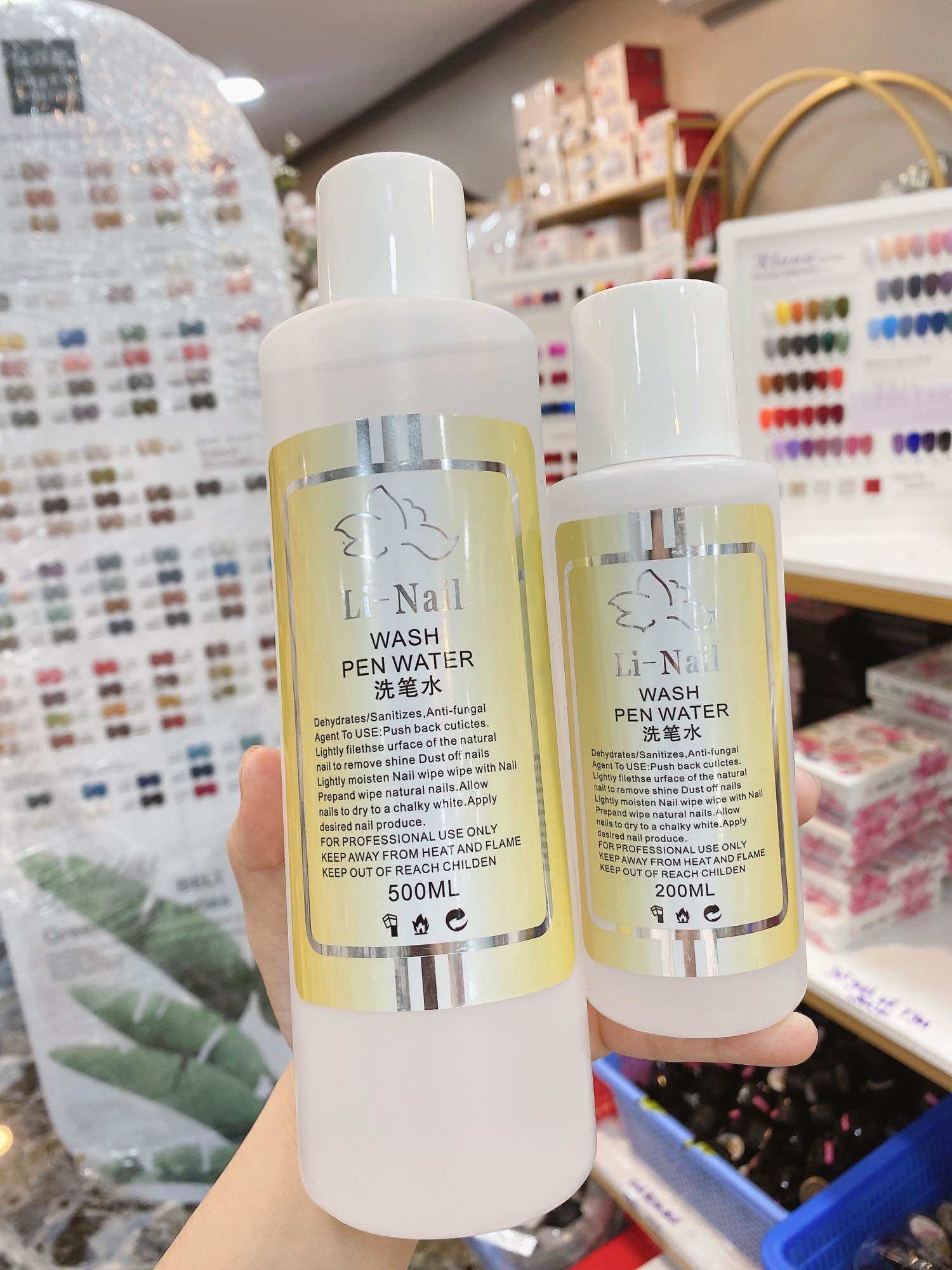 NƯỚC RỬA CỌ LI - NAIL