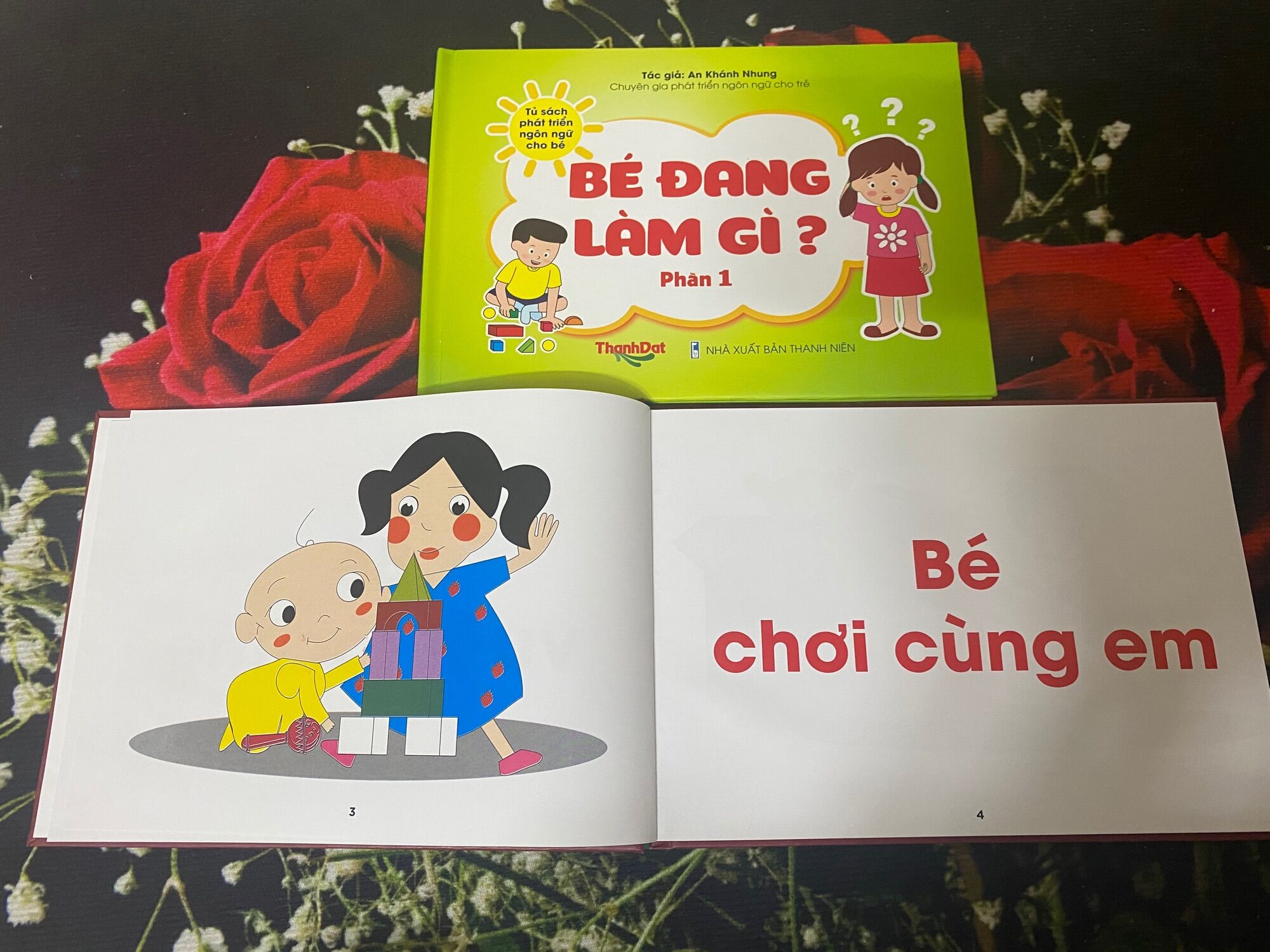 Học Liệu Bé Đang Làm Gì