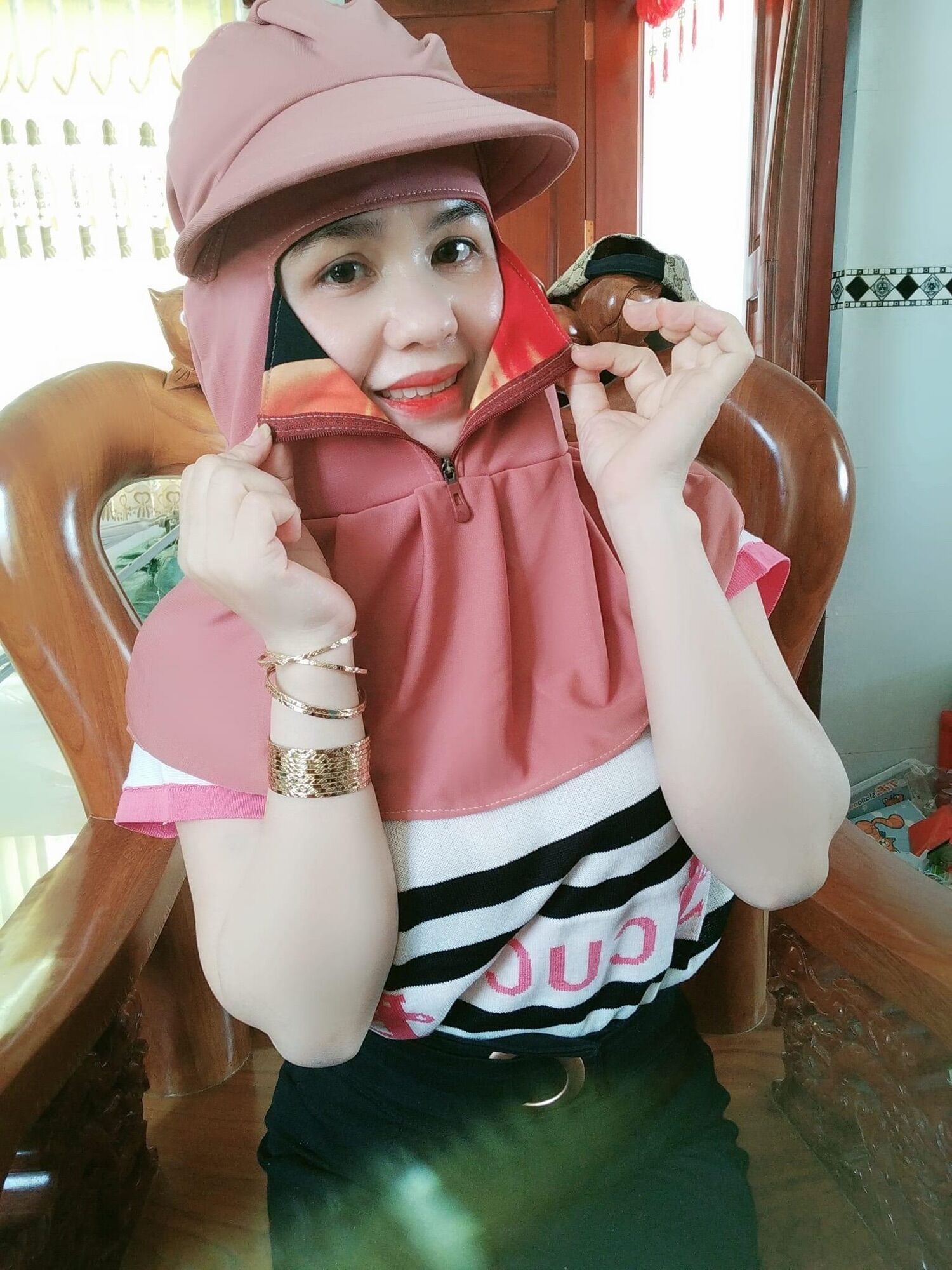 Nón khẩu trang dây kéo ( chọn ngẫu nhiên )