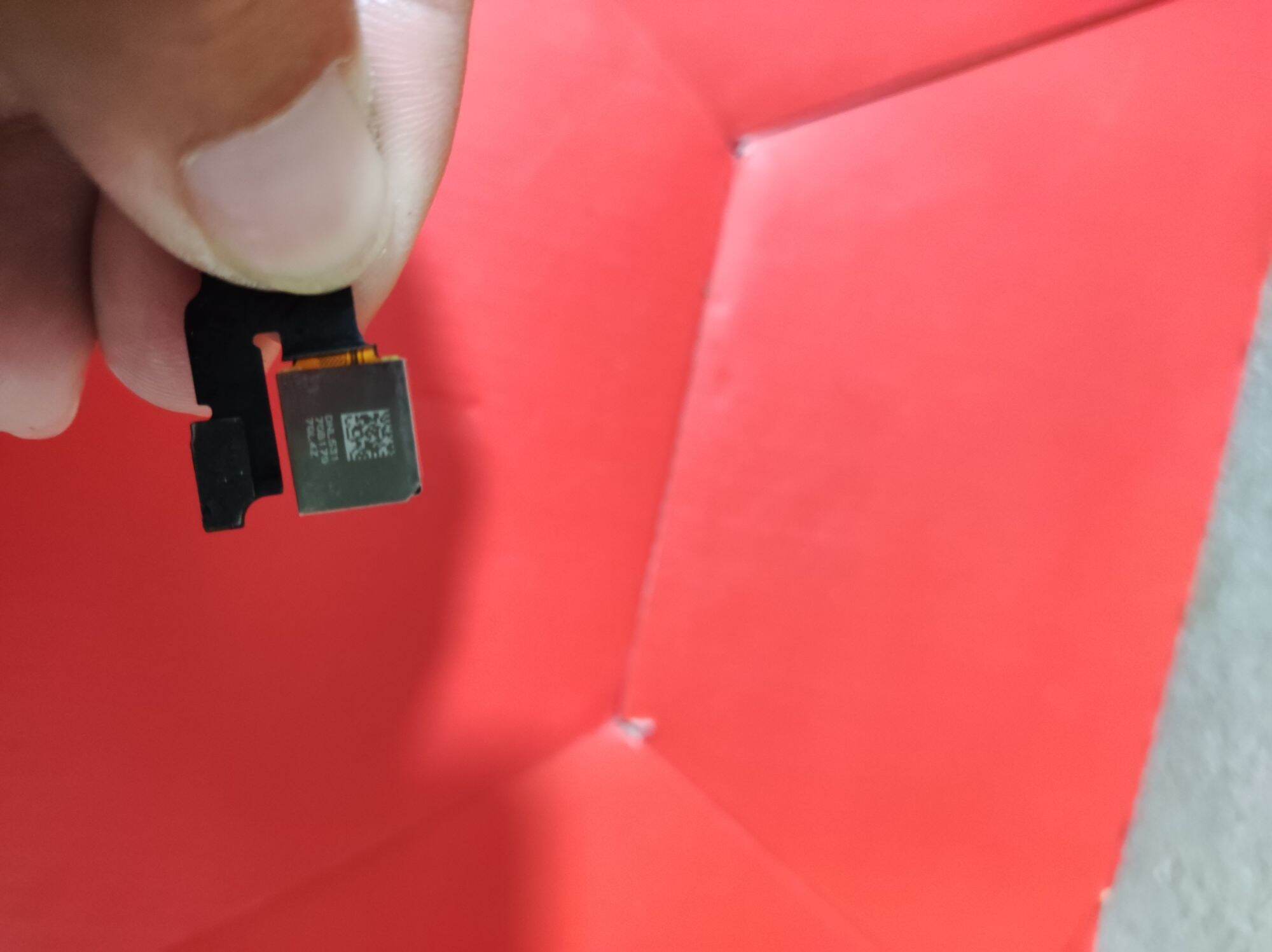 Camera sau i.phone 6s plus zin bóc máy, nét căng đẹp chuẩn.