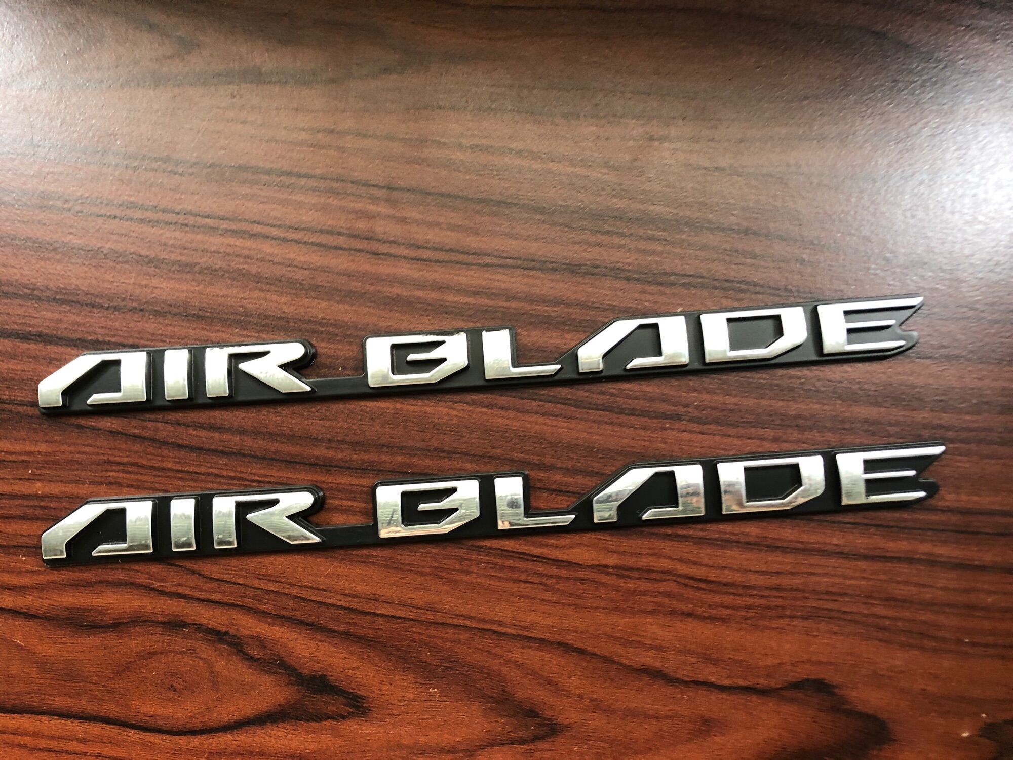 Cặp chữ airblade 2011 xi loại 2