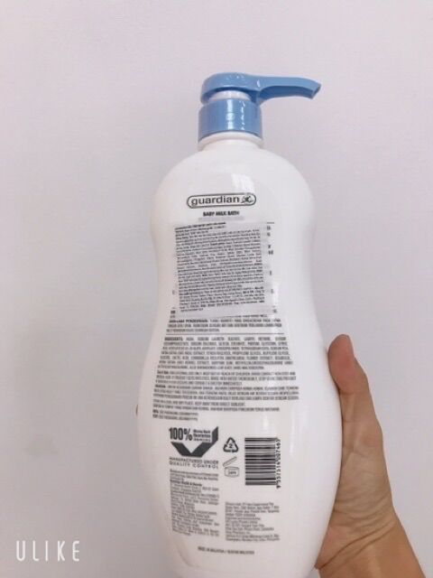 Sữa tắm em bé chứa sữa 800ml Malaysia