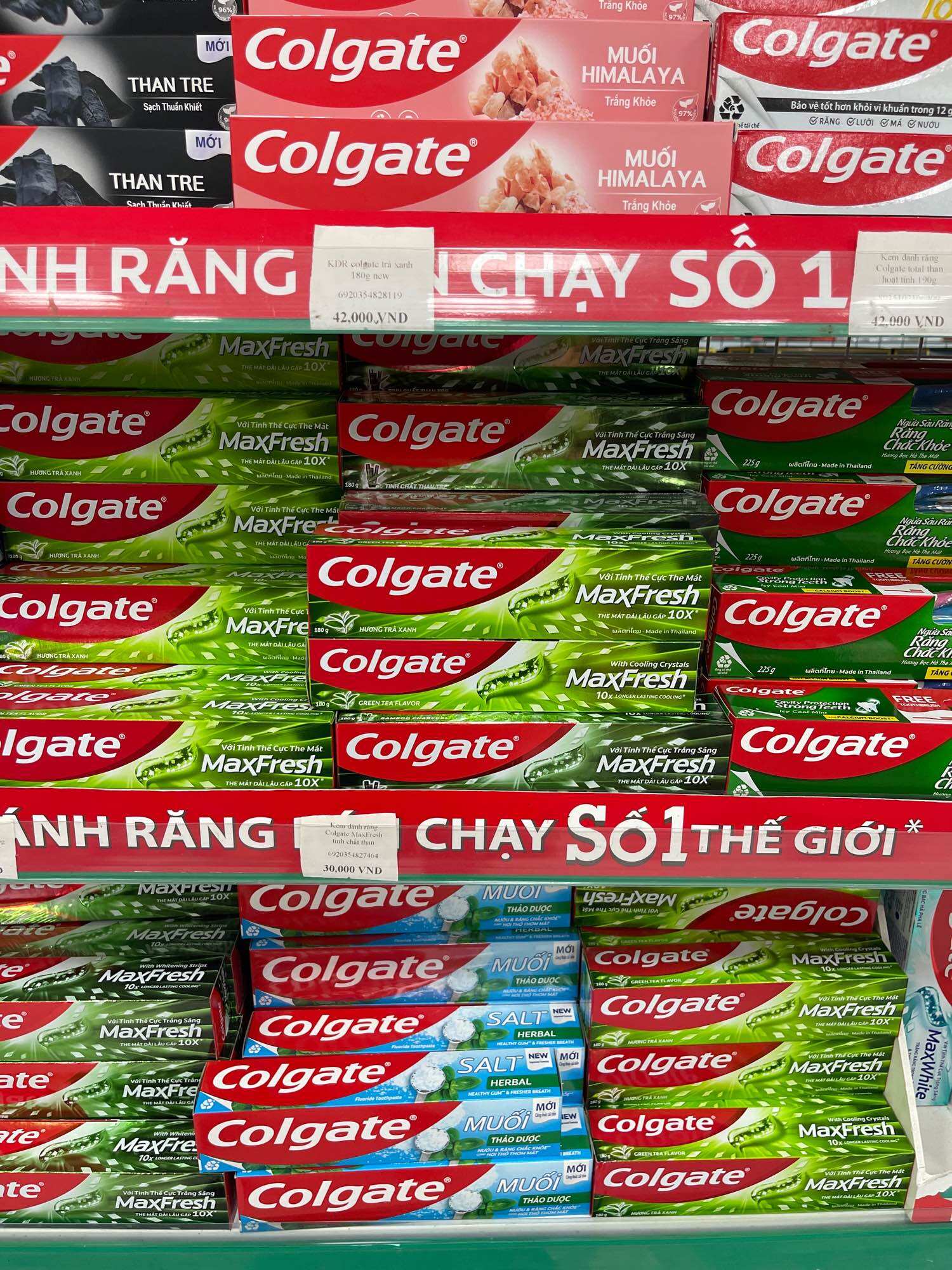 Kem đánh răng Colgate