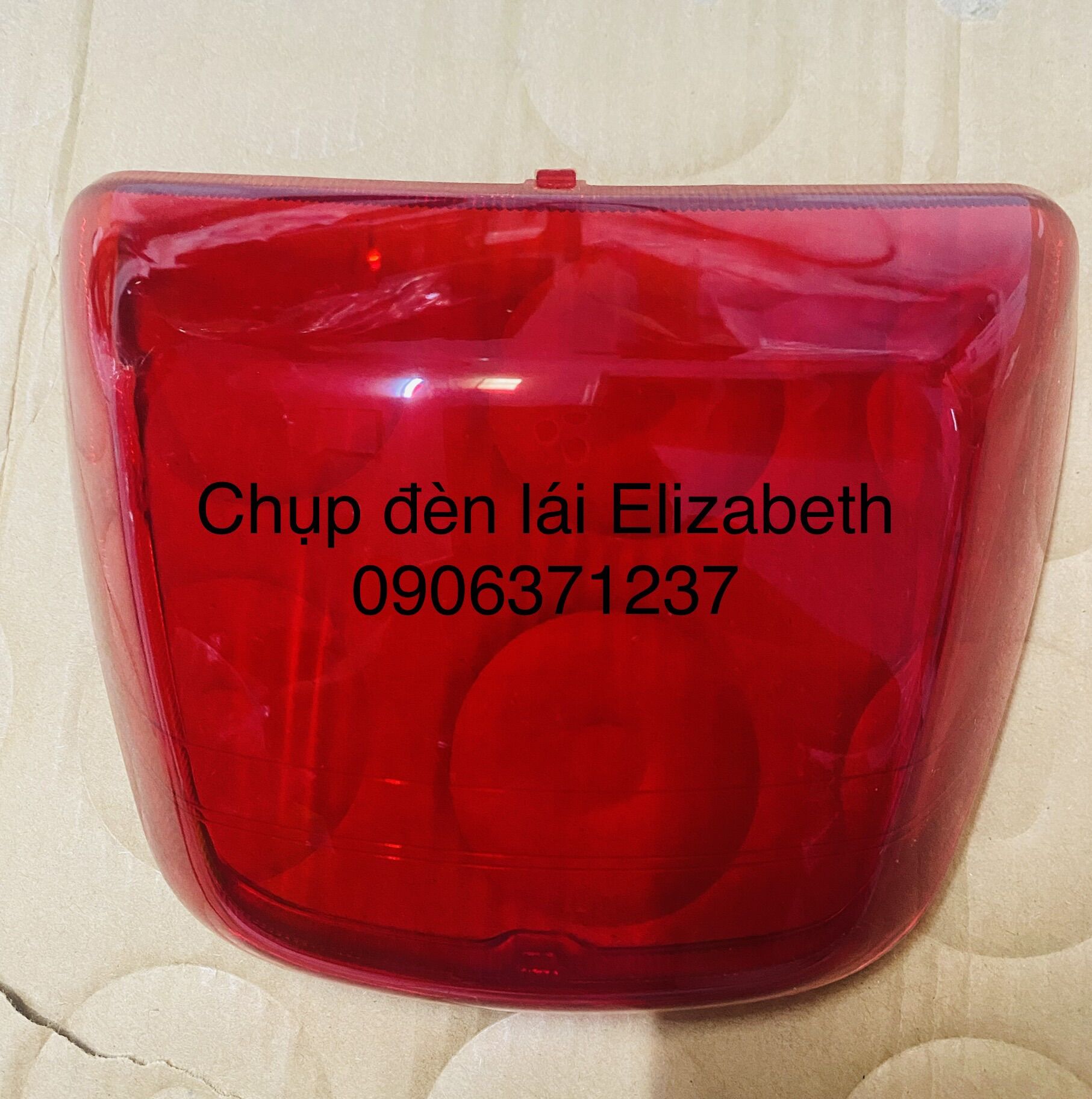 Chụp đèn lái xe Elizabeth đời xăng cơ