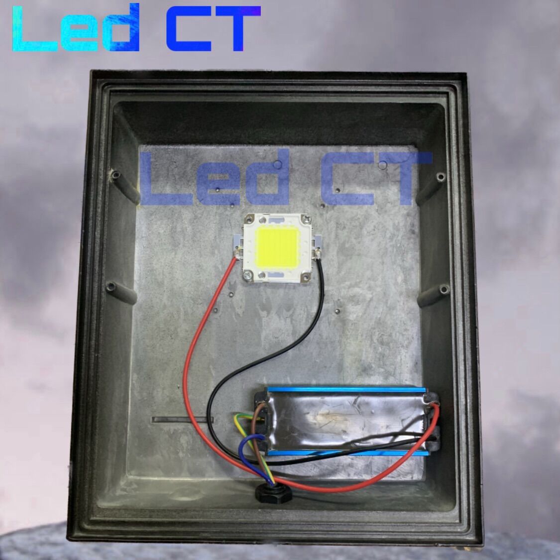 Chip LED 50W Trắng, Vàng(4640-12B10C) DC30-36V 1500mA