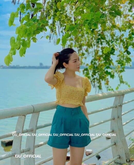 Quần short nữ gập gấu