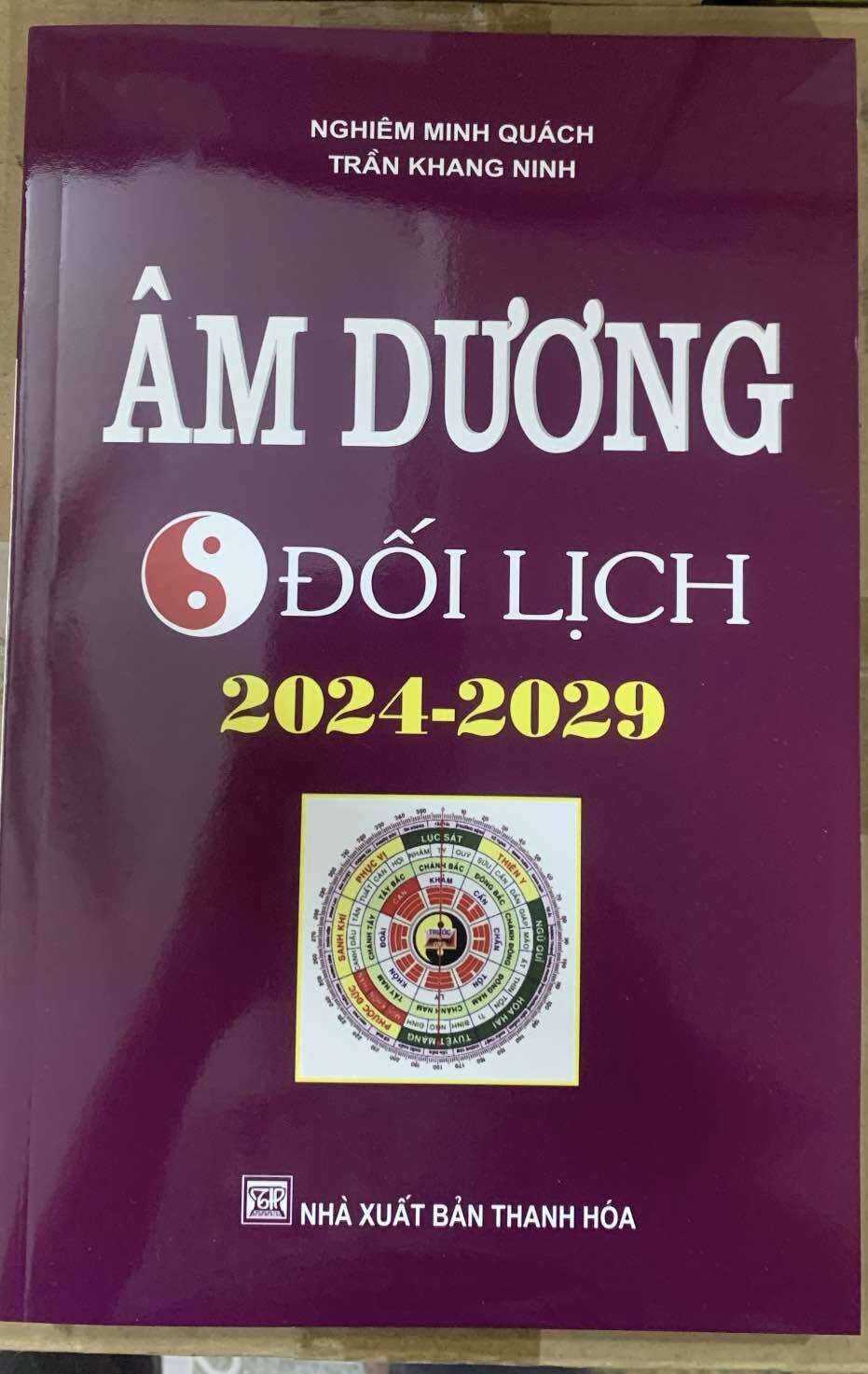 Sách - âm dương đối lịch 2024 - 2029