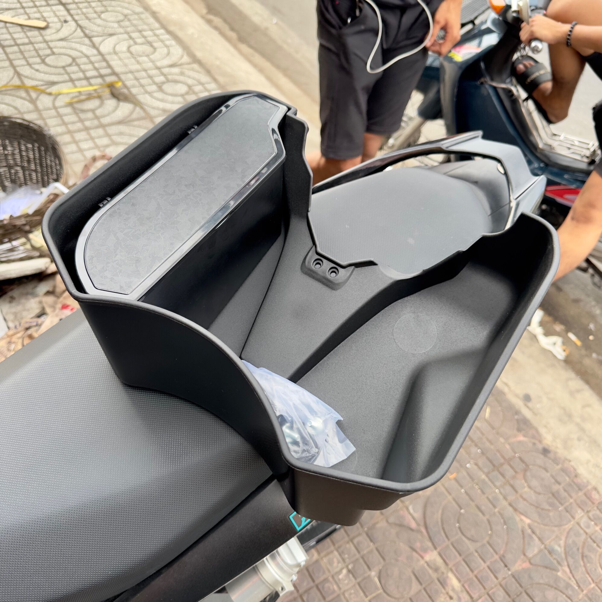 Rỗ Appi Malaysia V2 Có Nắp Các Dòng Xe