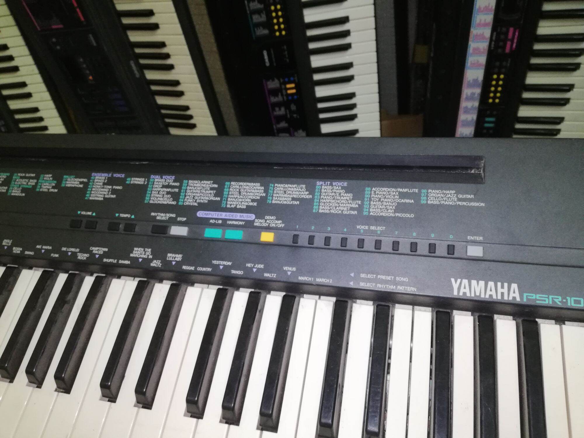 Đàn organ Yamaha PSR 100