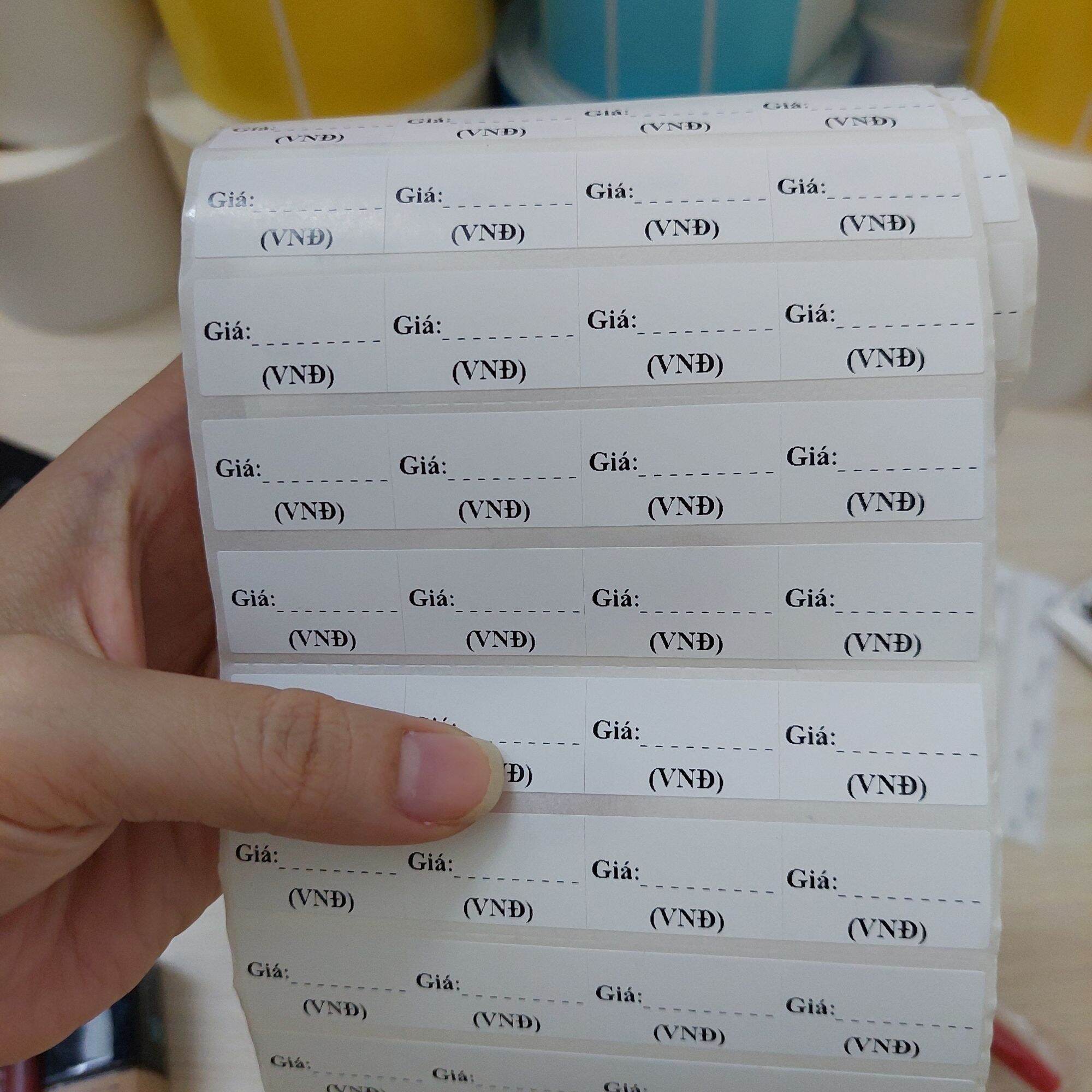 Tem ghi giá sản phẩm, cuộn 2.020 tem dán ghi giá siêu tiết kiệm, kích thước 25x15mm, nhận in giá sẵn theo yêu cầu