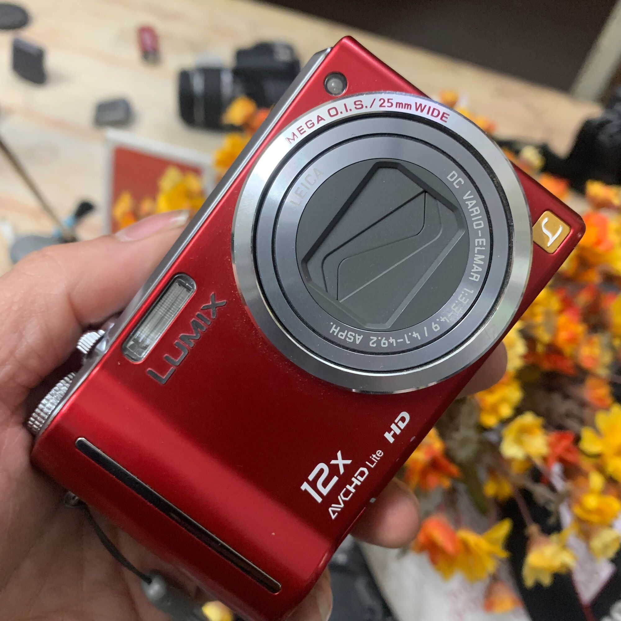 Máy ảnh Lumix TZ7 quay chụp tốt