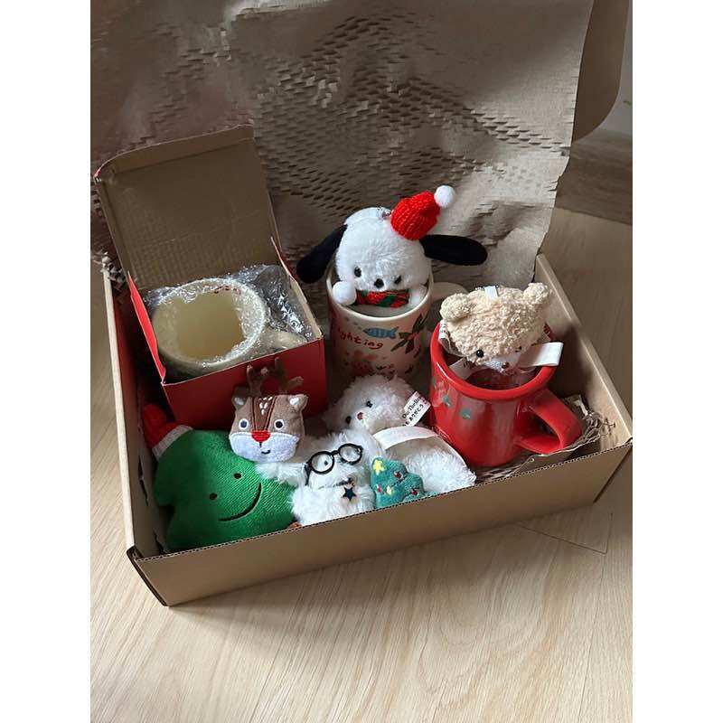 Oui puffies charm & mug cup - charm gấu bông & ly sứ