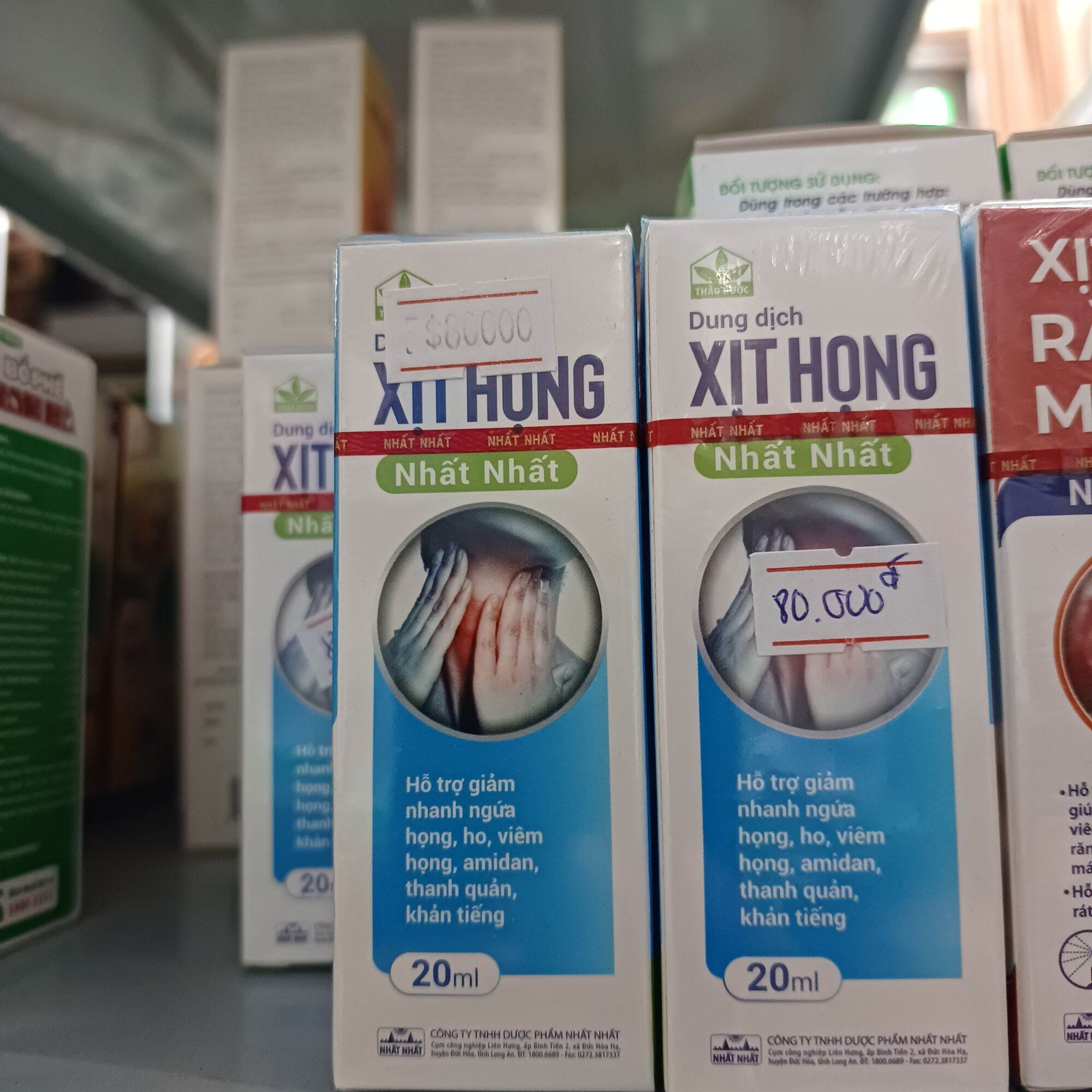 Xịt họng nhất nhất