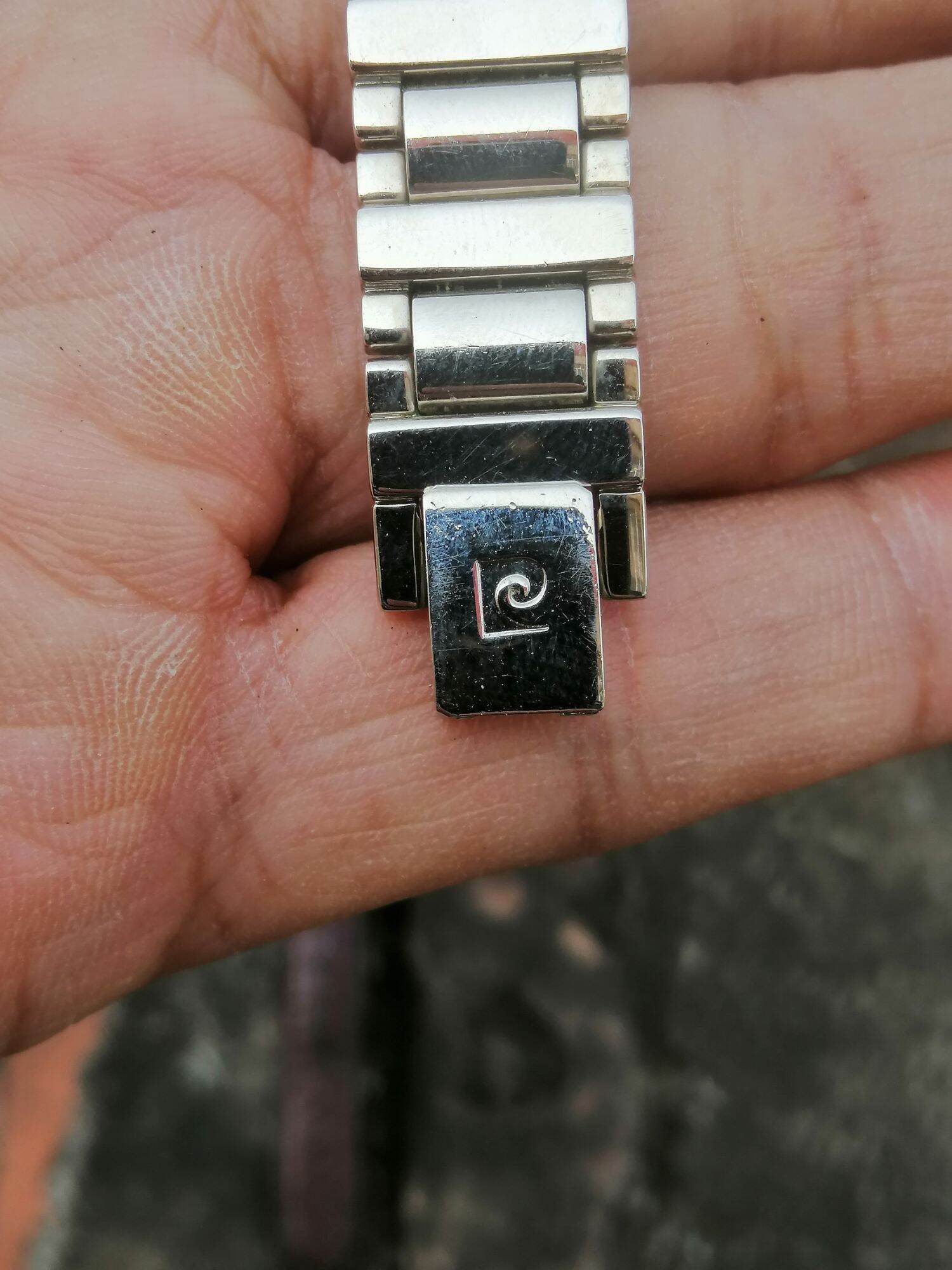 Đồng hồ nữ hiệu PIE Cardin của Nhật