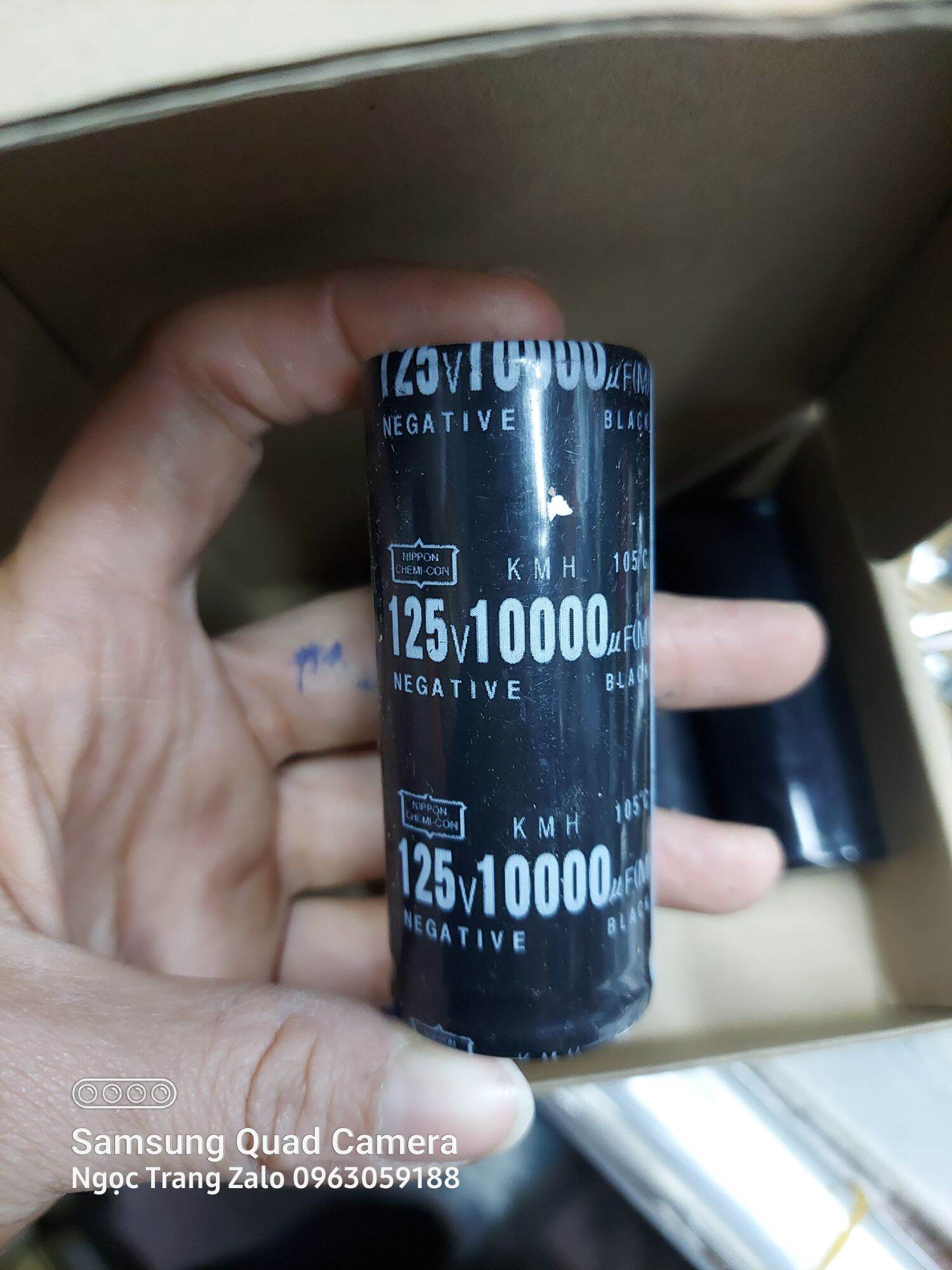 Tụ 10.000- 125V (3,5×7Cm) - Giá 1 Tụ