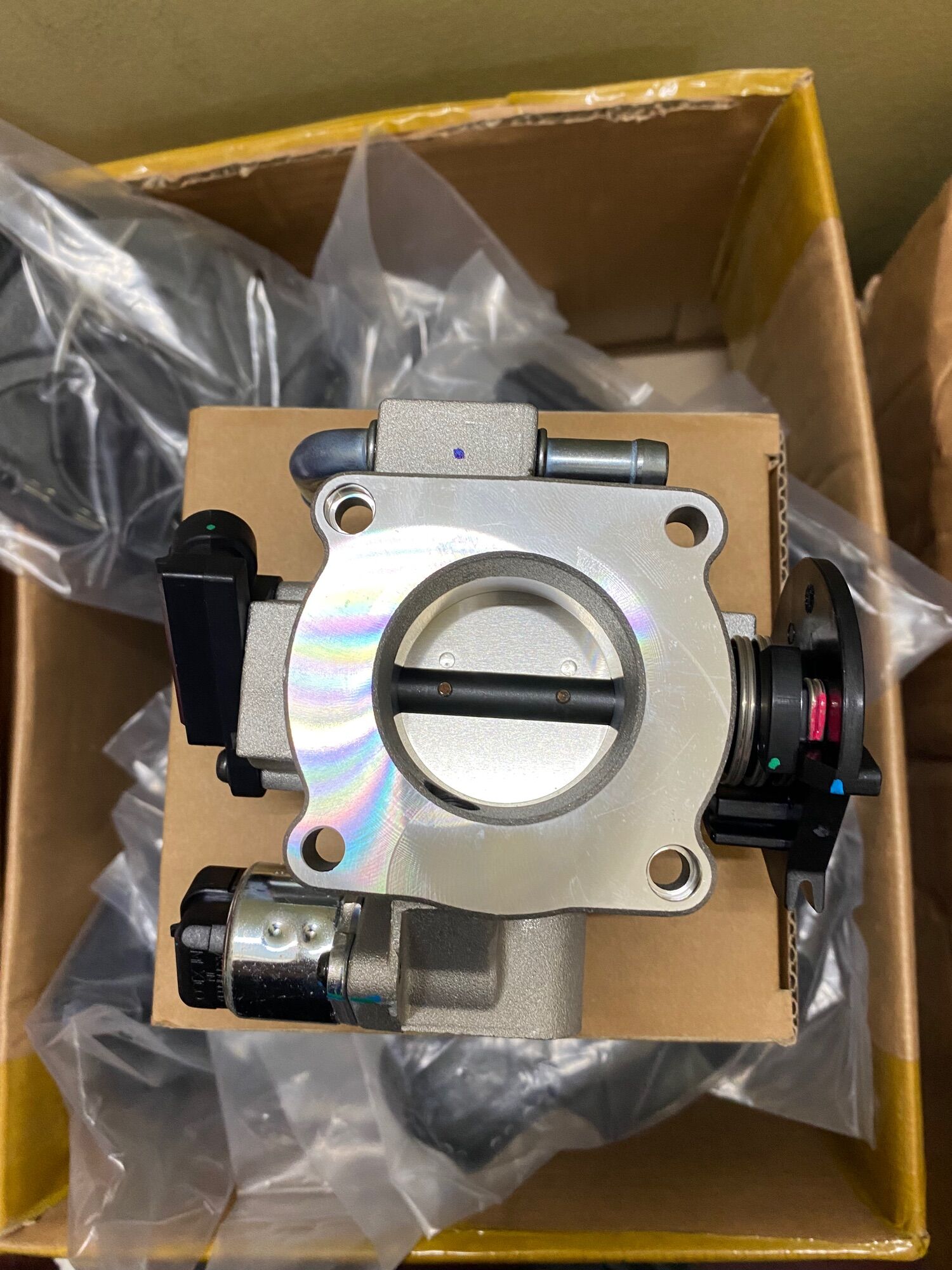 Họng ga(thân bướm ga) Spark(Matiz 4) xịn Gm:96966710