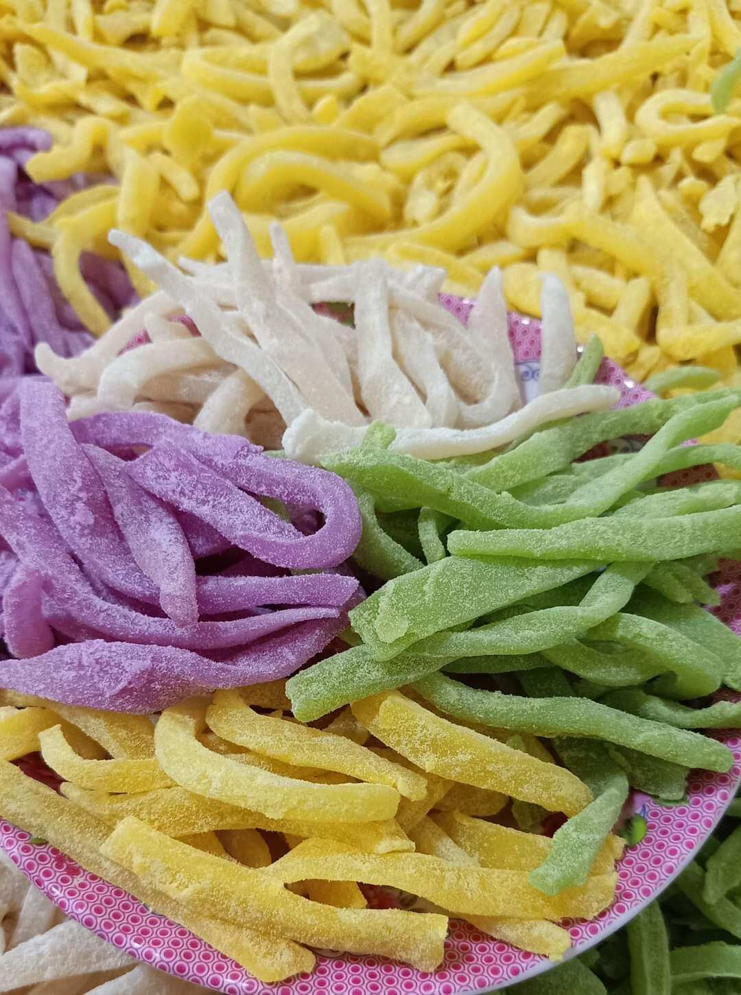 Mứt dừa non sợi mix đủ vị 500g (Mứt dừa non nhà làm)