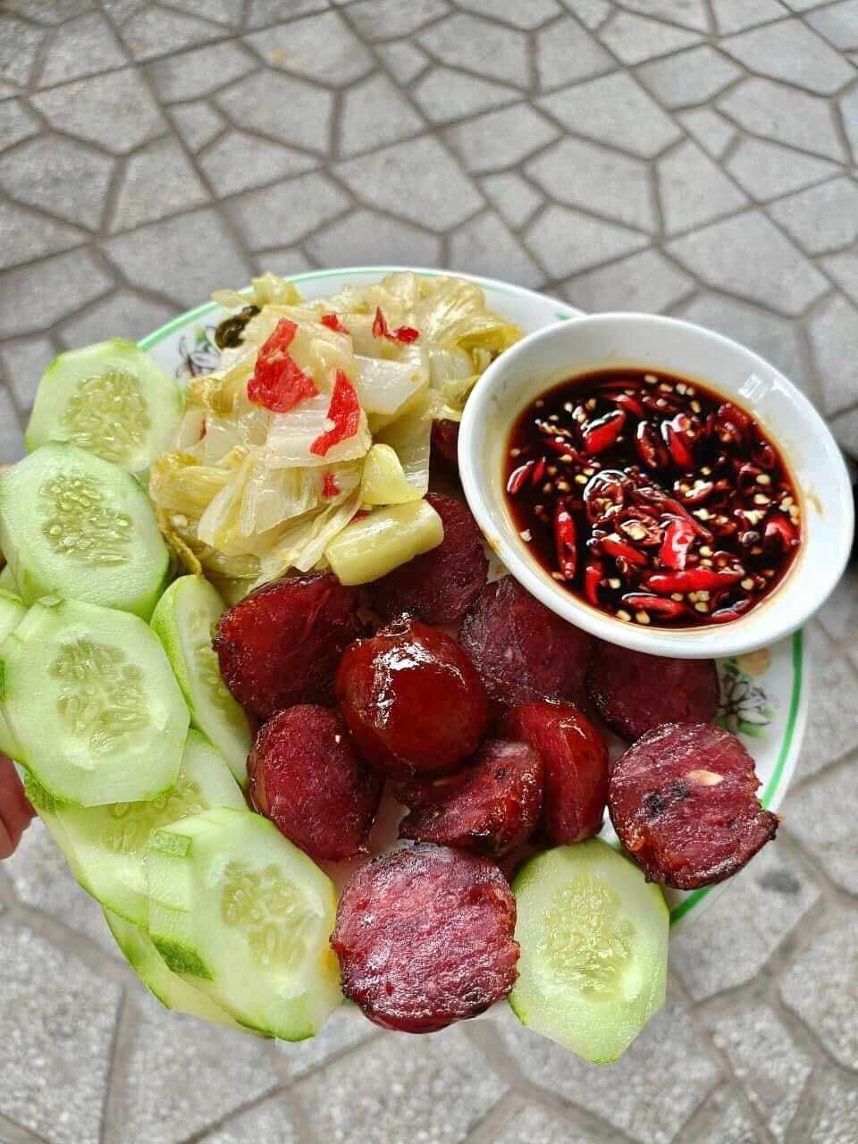 Lạp truyền thống, lạp xưởng trứng muối