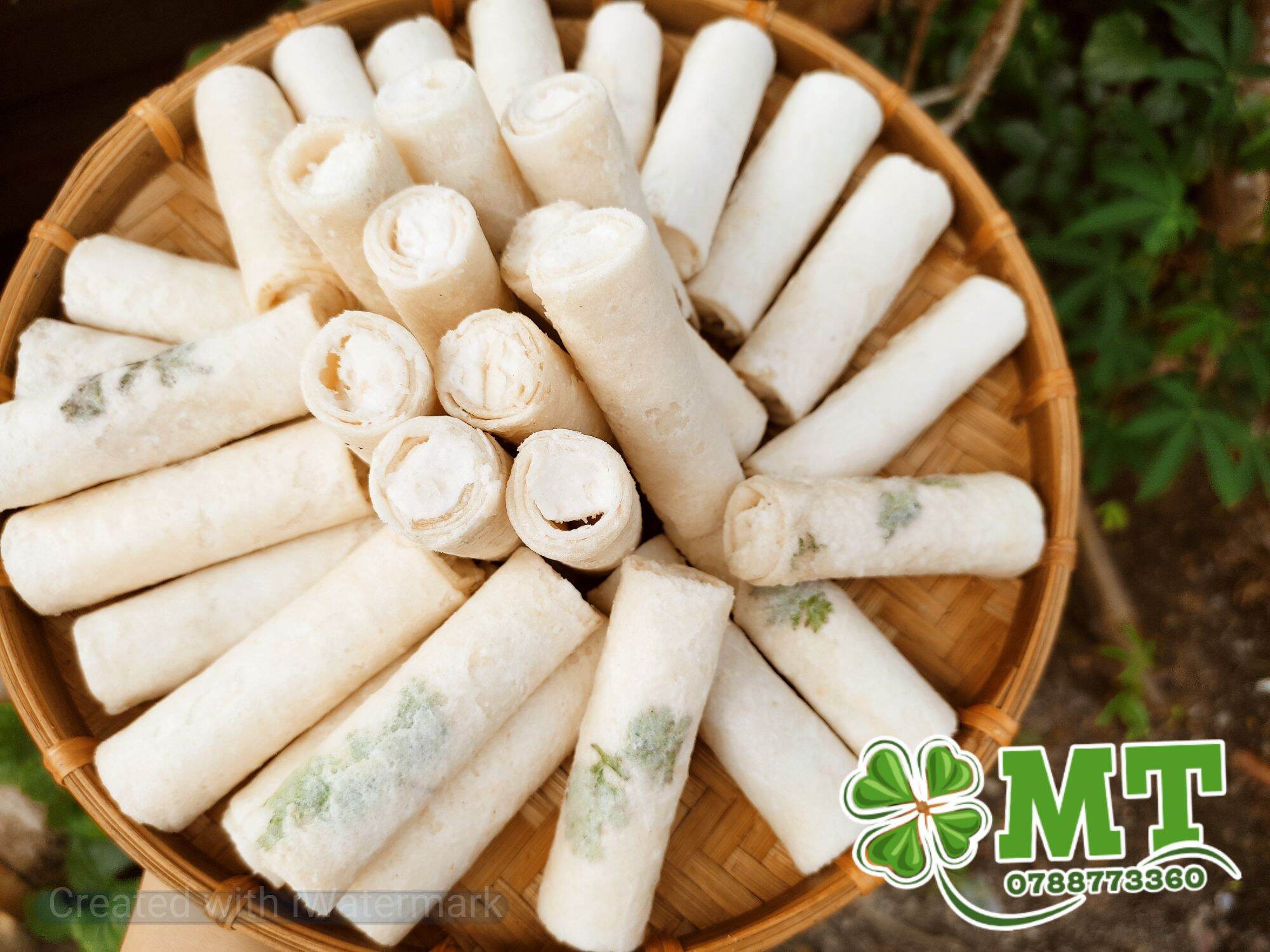 Bánh ống ngò nhân kem vani 1kg