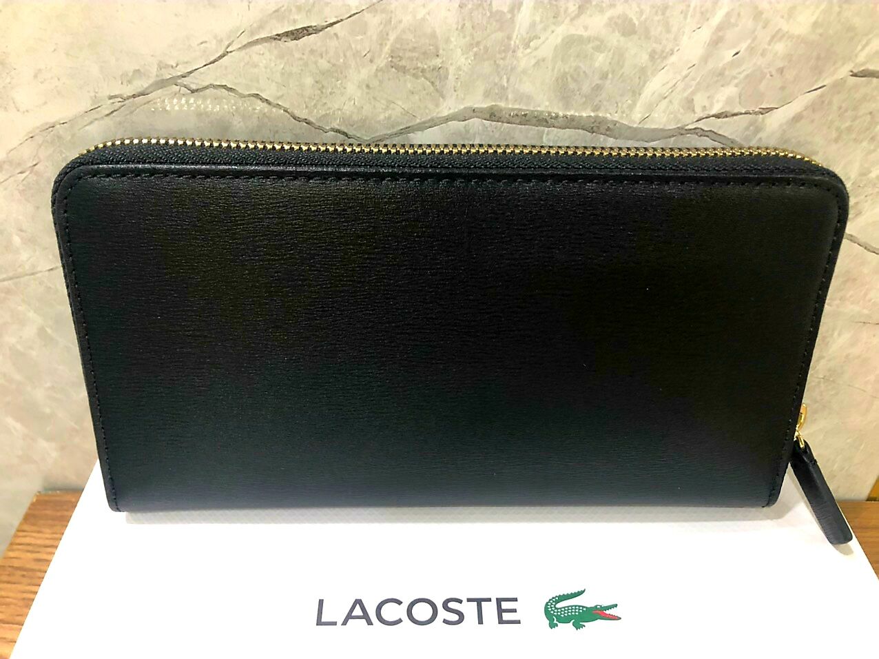 Ví Lacoste đen nữ