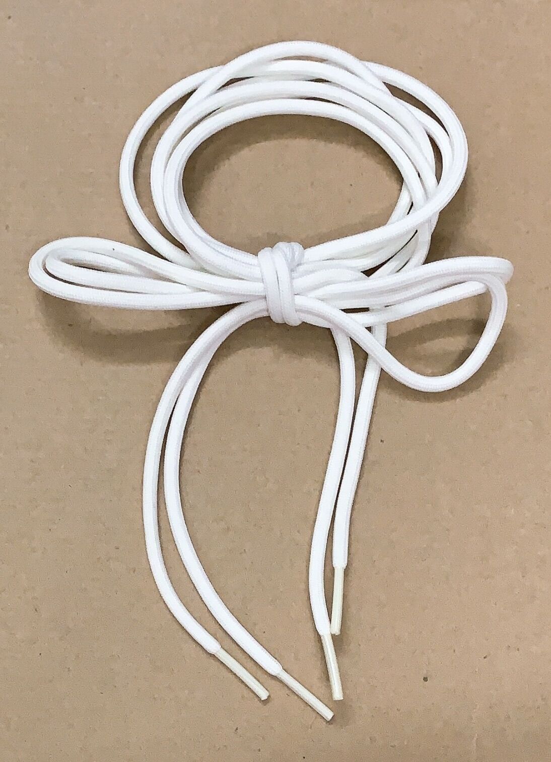 Dây giày thể thao tròn 0,4-135cm.